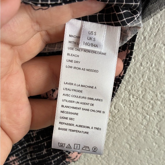 🆕Urban Outfitters Black and Pink Checkered Floral Blouse S🆕 - Picture 10 of 16